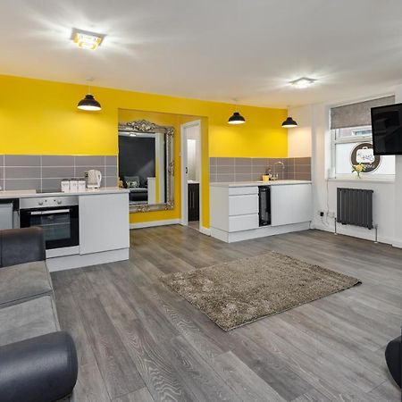 Snuggle Cove Apartments By Bella Vita Stays ลิเวอร์พูล ภายนอก รูปภาพ