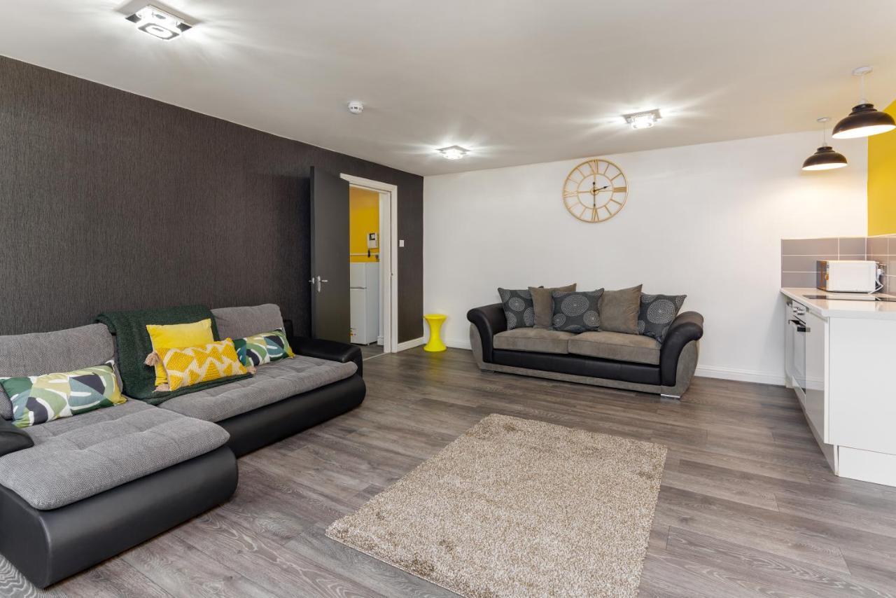 Snuggle Cove Apartments By Bella Vita Stays ลิเวอร์พูล ภายนอก รูปภาพ