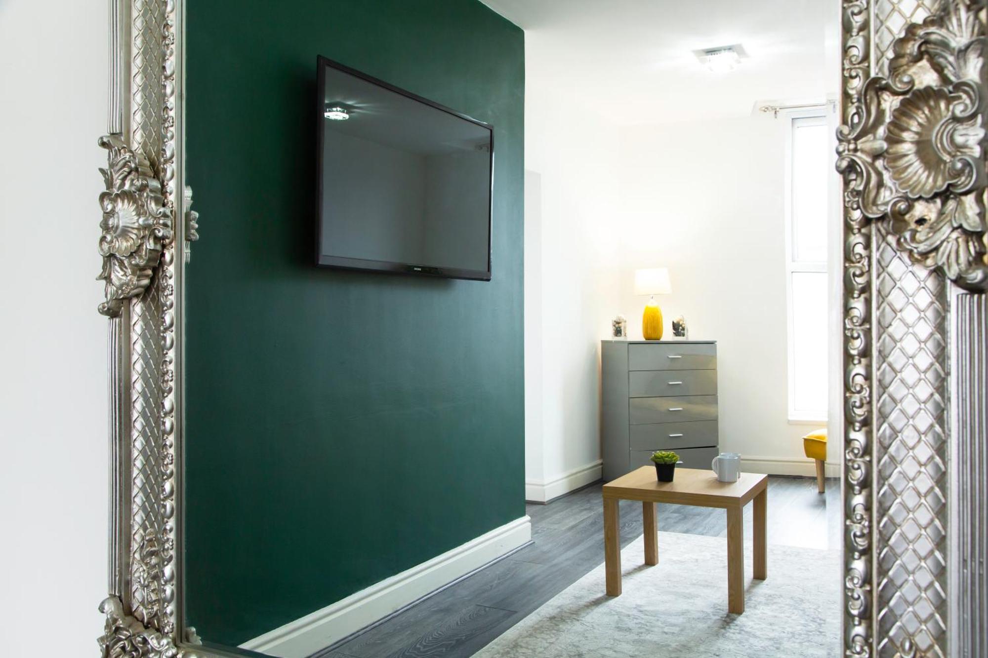 Snuggle Cove Apartments By Bella Vita Stays ลิเวอร์พูล ภายนอก รูปภาพ