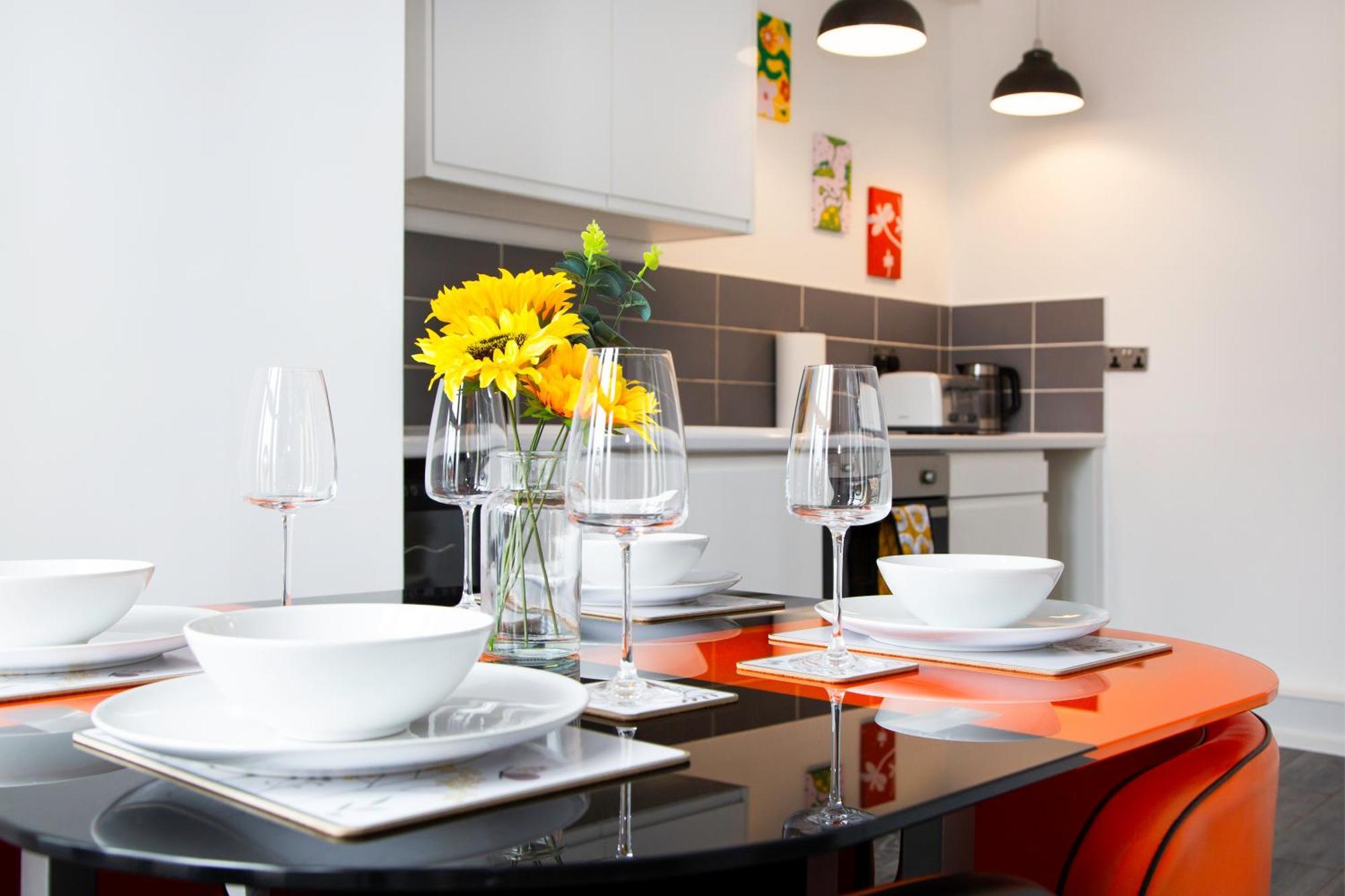 Snuggle Cove Apartments By Bella Vita Stays ลิเวอร์พูล ภายนอก รูปภาพ